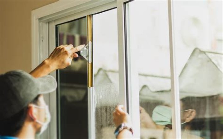 Fridge Blocking Window - How To Discuss