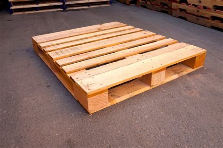 wood palette